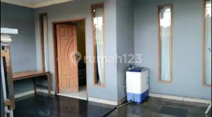 Rumah Bagus dan Ruang Usaha di Margaasih