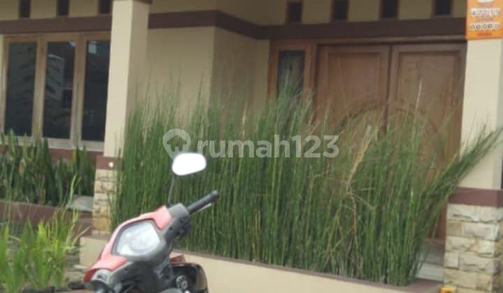 Rumah Nyaman Posisi Mainroad Di Lokasi Strategis