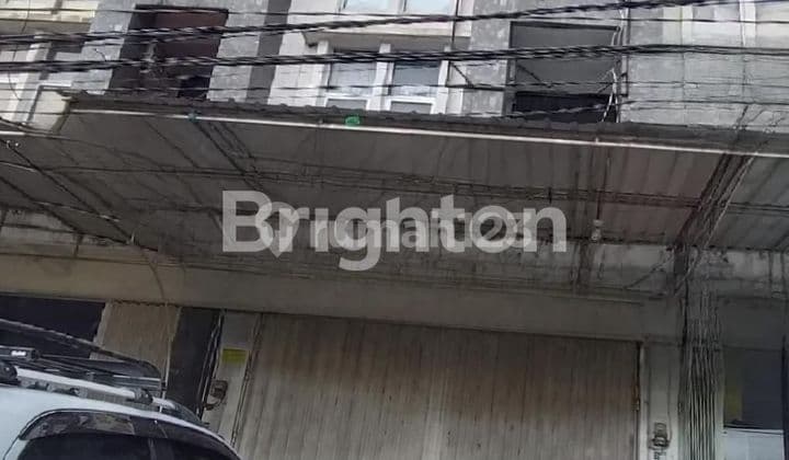 Shop house for rent on Ahmad Yani Street