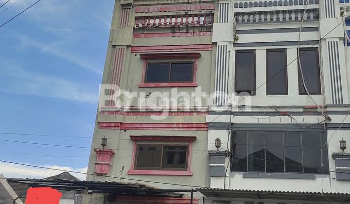 Ruko 3 Lantai di Belakang Jalan Hidayatullah