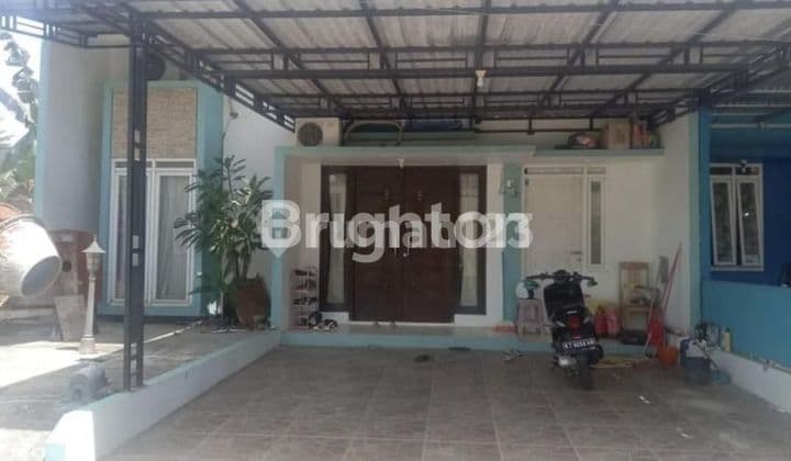 Rumah cantik di jual di Tamansari Grand Samarinda