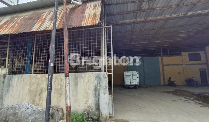 Gudang disewakan di jalan sutami