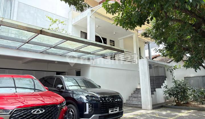 Rumah Mewah Harga Murah Dekat MRT Lebak Bulus