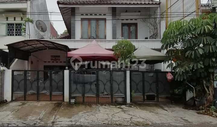 Rumah Bisa Untuk Usaha Atau Tempat Tinggal di Bintaro