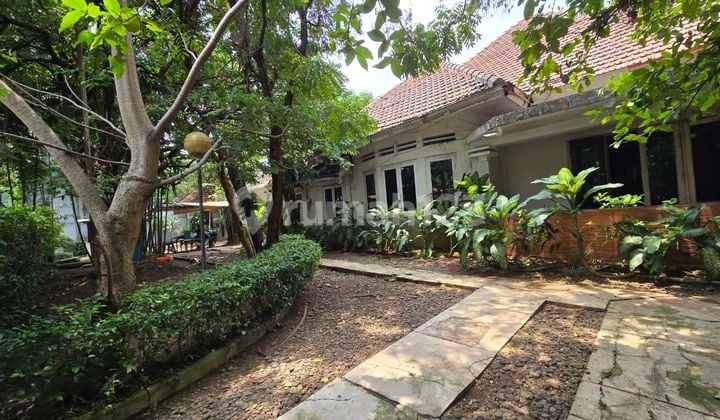 Rumah Hook Lokasi Strategis & Prestisius Menteng Jakpus