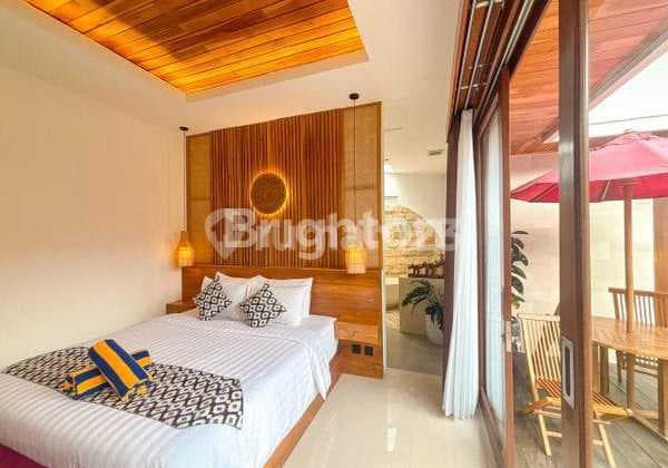 Luxury Villa 4 Bedrooms Fully Furnished 300M² in Seminyak, 7 Minutes to the Beach
