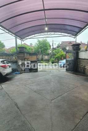 Beli Tanah Bonus Rumah Mewah 7 Br di Pusat Kota Denpasar
