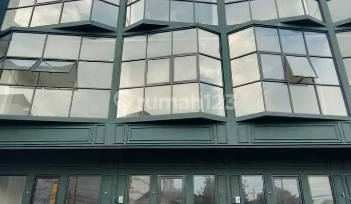 Disewakan Murah Ruko Komersial Baru Gress 3 Lantai Bagus di Raya Merr Hanya 90 Juta/Tahun - Daerah Komersial Bisnis Ramai