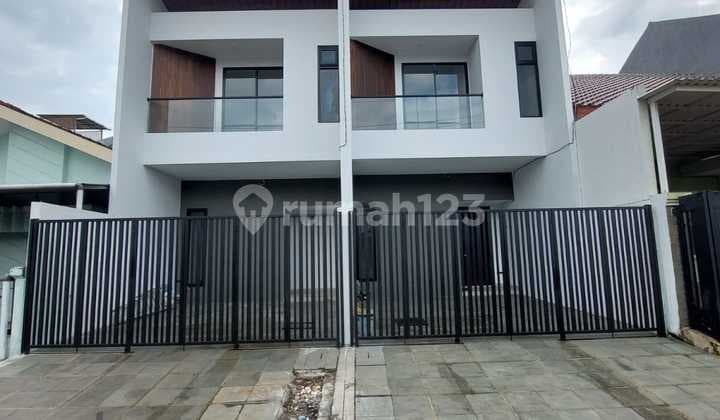 Rumah Baru 2 Lantai Dijual di Pondok Candra Sidoarjo Harga 1,65 M Nego - LT 100, 4 Kamar Tidur, Dekat Merr, Runkut, Gununganyar