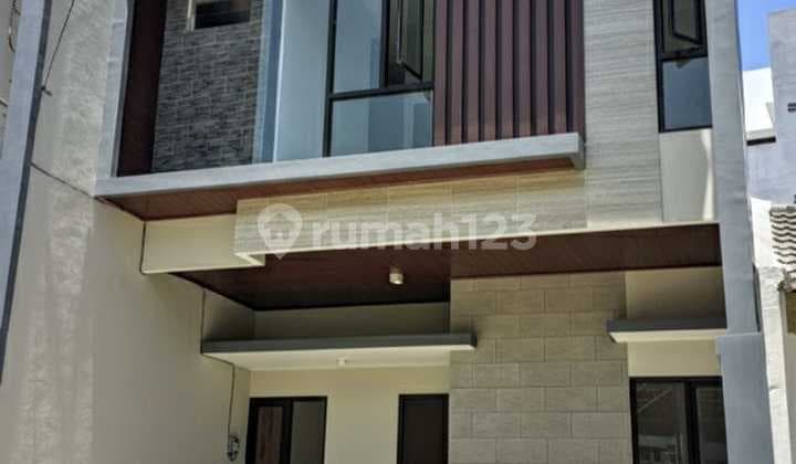 Rumah Baru 2 Lantai Minimalis Klampis Surabaya Timur – Dekat Galaxy Mall, Hokky, Sekolah Petra, Little Sun,
