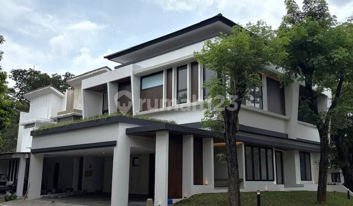Rumah Hook Baru Smart Door Lock & High Ceiling di Foresta, Bsd City