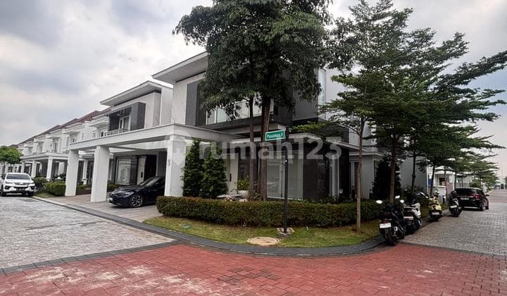 Rumah Mewah Hook Pasadena Residence Full Marmer & Full Furnished
