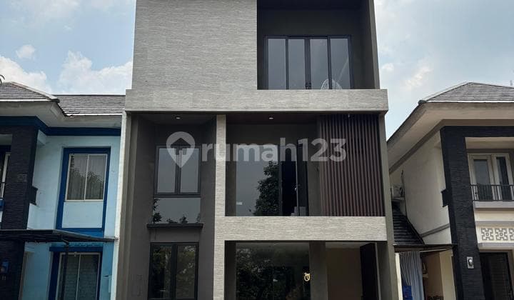 Rumah Baru Modern Semi Furnish di Feronia, Alam Sutera