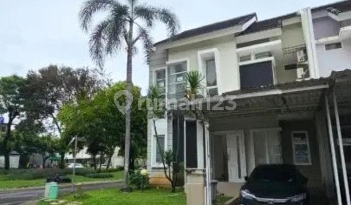 Rumah Hoek SHM Termurah Semi Furnish di Cluster Flourite, Gading Serpong