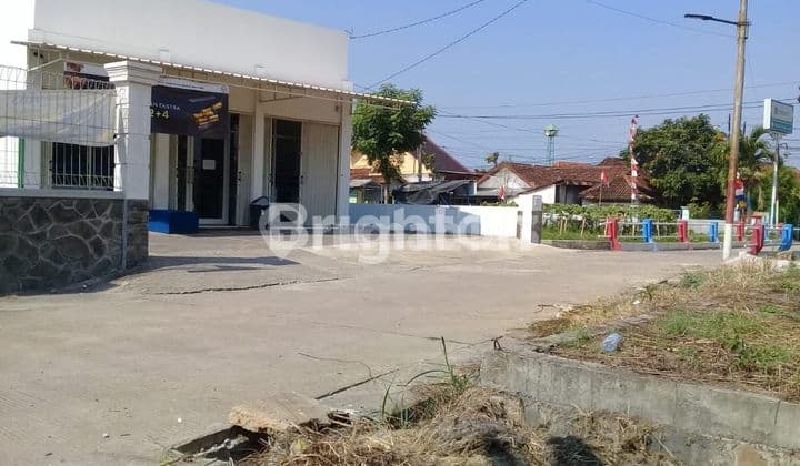 TANAH + RUMAH + TOKO / KIOS MURAH DAN STRATEGIS DI KENDAL
