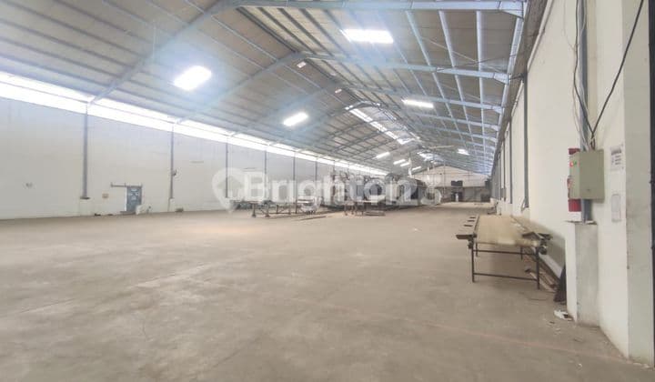 PABRIK / GUDANG AKTIF DI KAWASAN INDUSTRI KENDAL