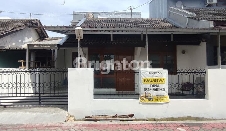 RUMAH STRATEGIS SIAP HUNI DEKAT EXIT TOL GAYAMSARI & JALAN MAJAPAHIT
