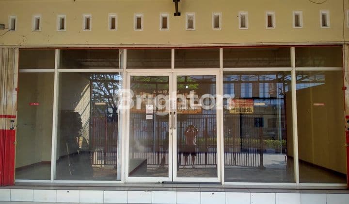 STRATEGIC ATTACHED SHOP HOUSES NEAR GAYAMSARI AND MAJAPAHIT TOLL EXITS