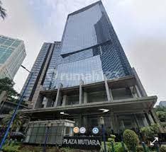Sewa Ruang Kantor Siap Pakai di Plaza Mutiara Area Mega Kuningan, Jakarta Selatan