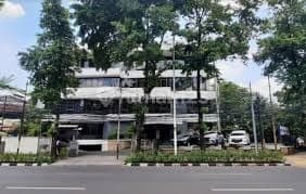 Sewa Ruang Kantor di Wisma Amex Area Melawai, Jakarta Selatan.