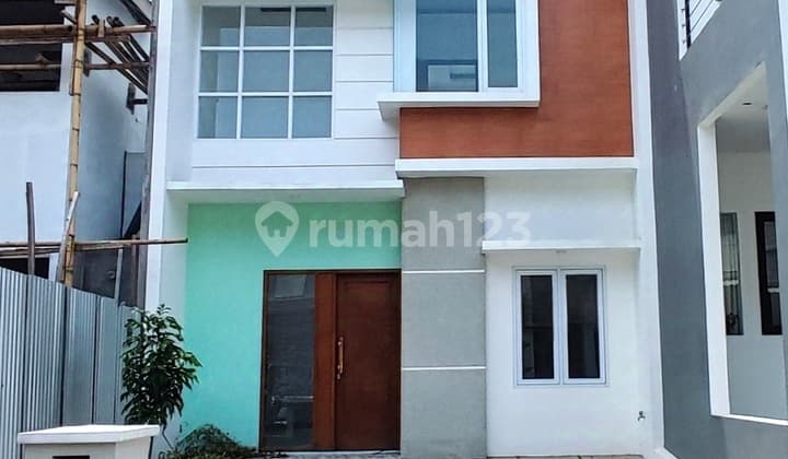 Jarang Ada. Rumah brand new di Vanya Park Azura, BSD