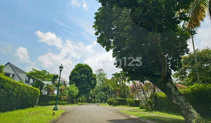 Kavling dengan Pemandangan Spektakuler di Rancamaya Golf Estate Bogor!