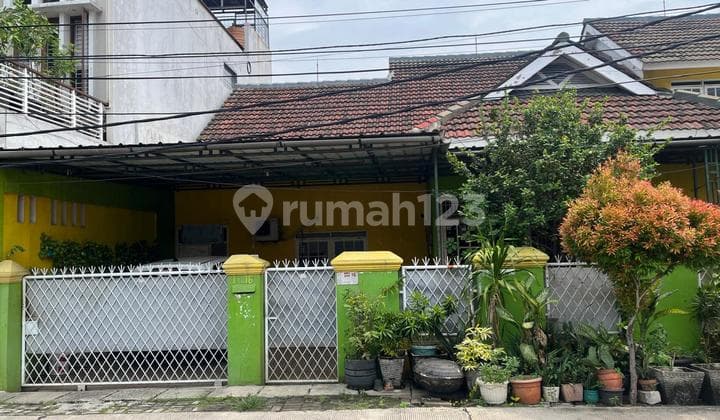 Perumahan Pulogebang Permai, Dijual Murah Rumah 2 Lantai, Hook, Sangat Murah, Cocok Invest