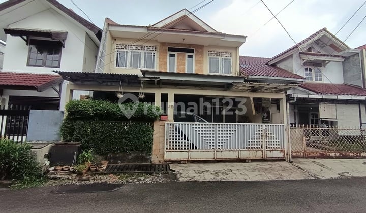 Bumi Bintaro Permai, Dijual Murah Rumah Dua Lantai di Bintaro, Jakarta Selatan