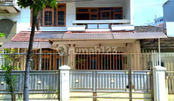 Rumah Dua Lantai Lokasi Strategis Di Pluit Timur Jakarta Utara