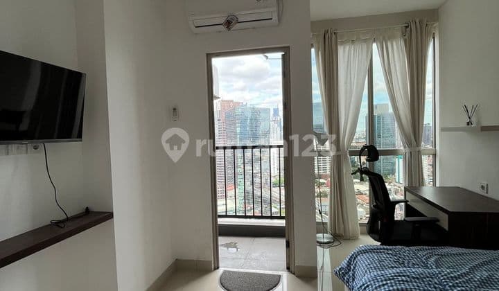 For Rent Studio Apartment The Newton 1 Close to Offices