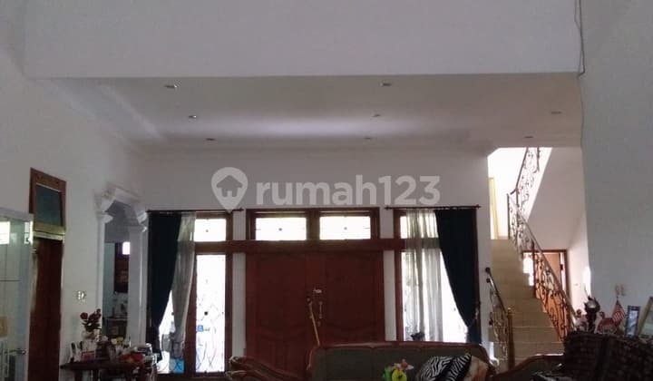 Dijual Murah Rumah Besar Bagus Siap Huni Luas 485M di Kebagusan Jakarta Selatan