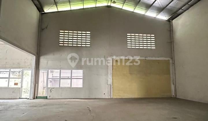 Spacious Warehouse + Office at Biz Point Cikupa Tangerang Ready to Use