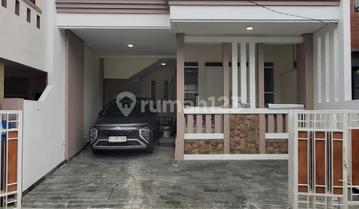 3-Story House in KOMPLEK GADING CIPTA RESIDENCE, Kelapa Gading, North Jakarta, Kelapa Gading SHM - Good Ownership Certificate (SHM)