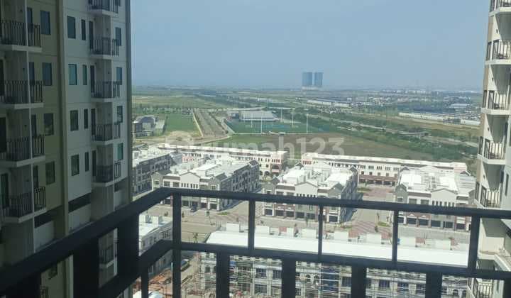 Osaka Tokyo Pik2 Apartment. 1 Bedroom Semi Furnished.