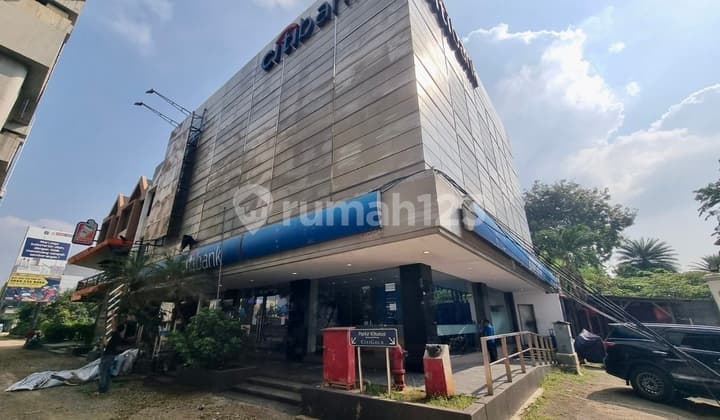 2 Ruko Gandeng Ex Citibank Kelapa Gading 239.0 m² SHM Semi Furnished