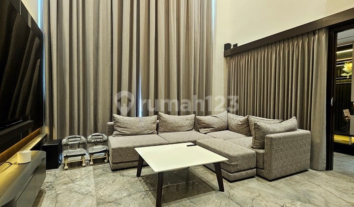 Rumah Sultan Navapark Cluster Lancewood Bsd 220 M2 SHM