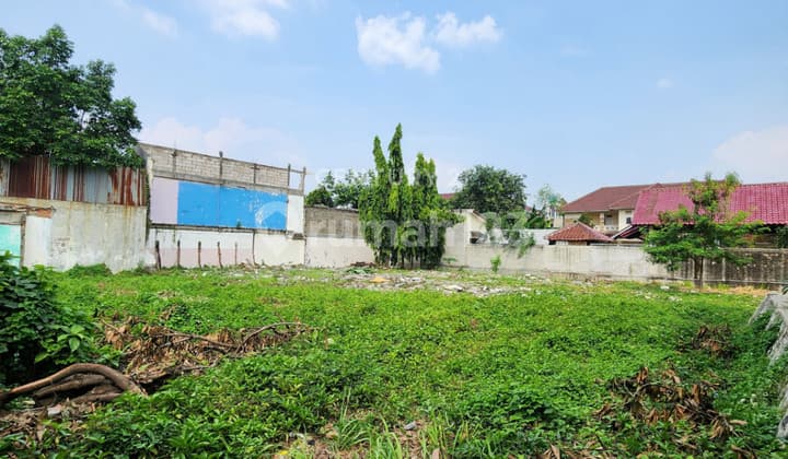 Tanah Luas Lokasi Strategis di Duren Sawit S8896