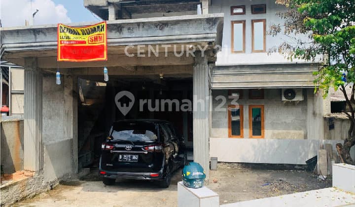 Rumah Strategis Dekat LRT Harjamukti di Cibubur Jak-Tim S9380