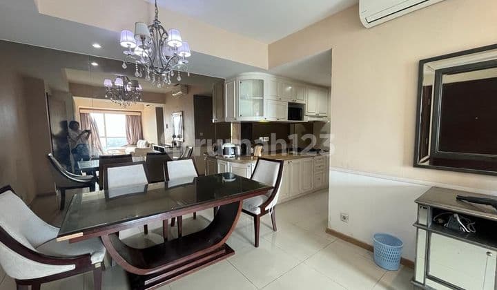 URGENT BU Apartemen Casa Grande Kuningan Jakarta 3BR Furnished OK