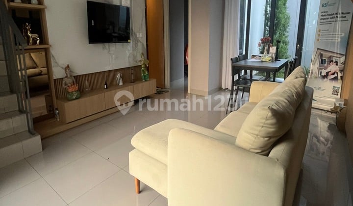 Dijual Rumah 2 Lantai Fully Furnish Hadap Taman Ciater Bsd