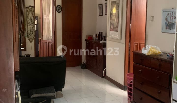 Dijual Rumah Murah Tanah Luas Di Depok Dekat Tip Top