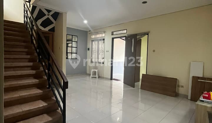 Dijual Murah Harga Dibawah Pasaran Rumah di Cirendeu Dkt MRT