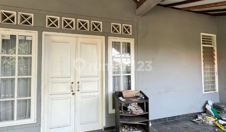 Dijual Rumah Murah Hitung Tanah 320 Meter Dkt Kampus Budiluhur