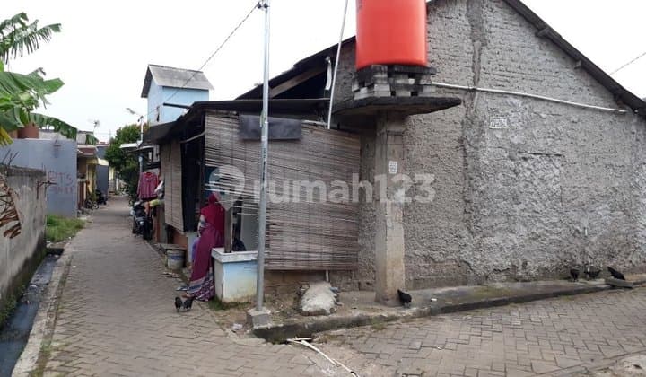 Dijual Rumah Kontrakan 6 Pintu di Poris Tangerang