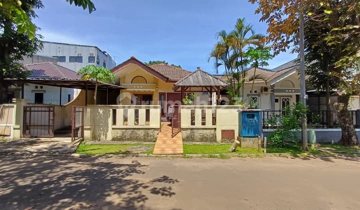 Jual Cepat Dan Murah Di Kencana Loka Dekat Stasiun Rawa Buntu Bsd, Dekat Pusat Jajanan,dan Sekolah