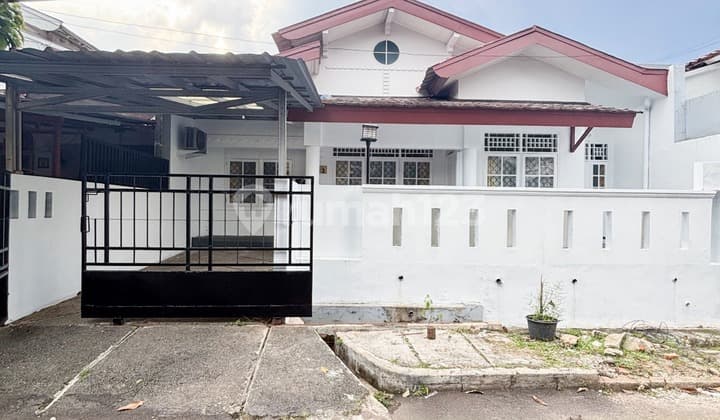 RUMAH CLASSIC SIAP HUNI DI BINTARO JAYA SEKTOR 9, TANGERANG SELATAN