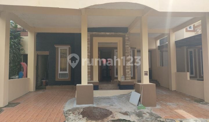 Graha Raya Bintaro Jaya House