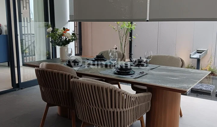 New 3-Story House in Kbp Bumi Luhur Surawisesa, Wisesa Asri Type