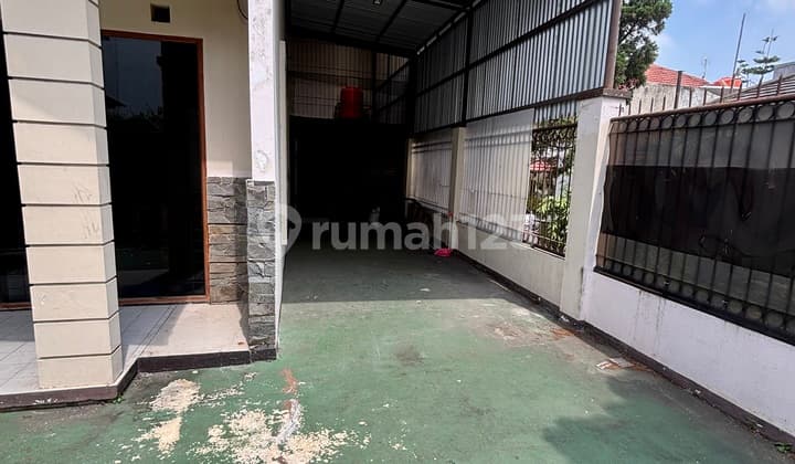 Dijual Rumah Minimalis 2 Lantai Di Komplek Setraduta