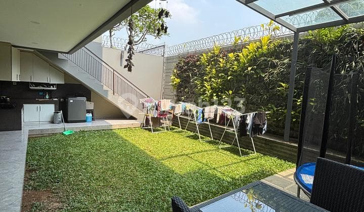 Sell Luxury Modern House with Lake View in Kota Baru Parahyangan Kbp